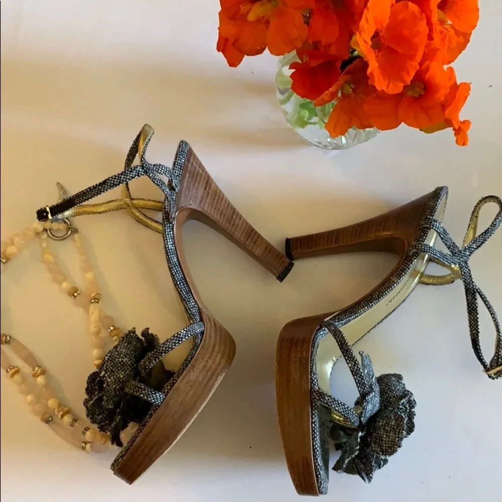 Dolce & Gabbana shoes - Picture 3 of 6